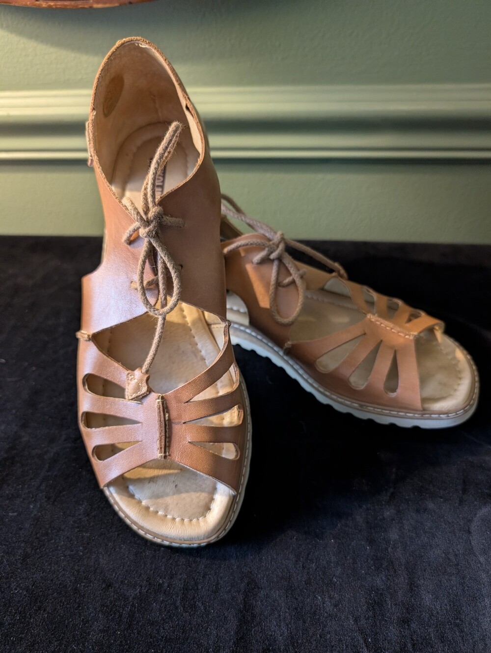 Pikolinos Lace Up Sandals Size 9.5
